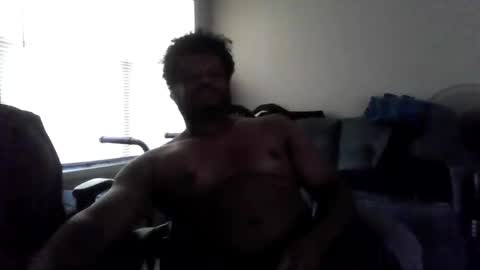 letmeeatutu779 online show from June 6, 11:11 pm