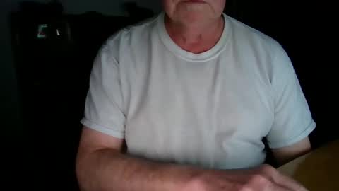 letscum2gether0 online show from May 9, 1:28 am