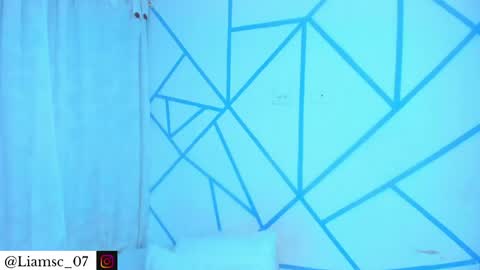 Liam scott77 online show from May 5, 2:13 am