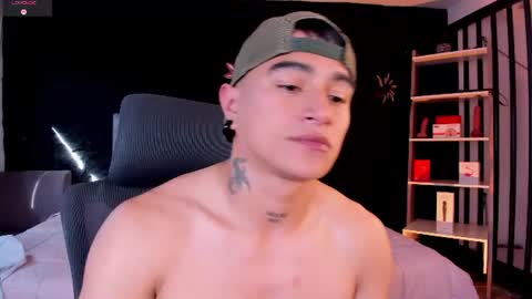 LiamDeep online show from July 16, 9:00 pm