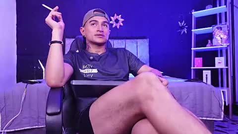 LiamDeep online show from June 26, 8:33 pm