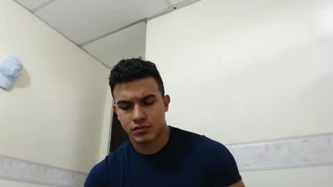 Liamstonne online show from April 29, 3:17 pm
