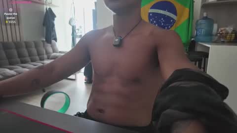 Lightskinbeachboy online show from February 21, 5:03 pm