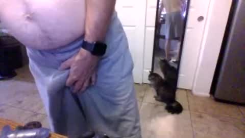 lilpackage69 online show from July 5, 9:33 pm