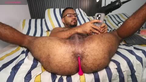 Little bear - give my room a like thanks. online show from May 7, 1:16 am