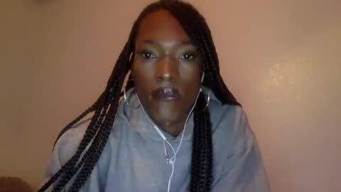 lllbwc online show from December 15, 7:49 am