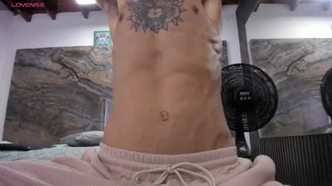 logan_wollff online show from June 14, 2:24 am