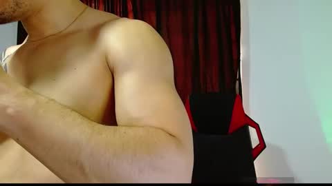 Loganandrwz online show from May 7, 5:02 pm