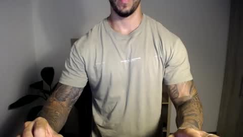 Logan Wolfp online show from May 11, 3:08 am