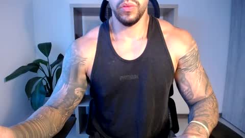 Logan Wolfp online show from May 14, 11:03 pm