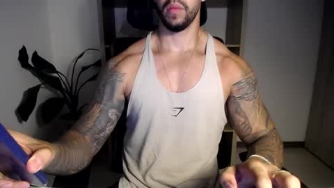 Logan Wolfp online show from May 27, 2:41 am