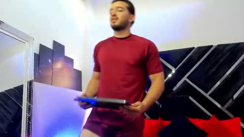 Logan Wolf online show from July 21, 8:22 pm