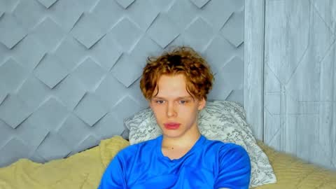 Nelis online show from April 19, 7:38 pm
