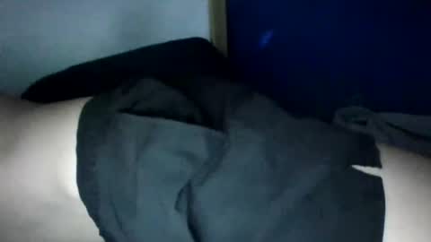 lomascok23 online show from July 24, 3:37 am