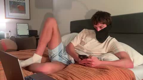 London Hubers online show from July 16, 1:01 am