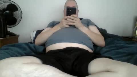 Lonely Man online show from May 3, 3:04 pm