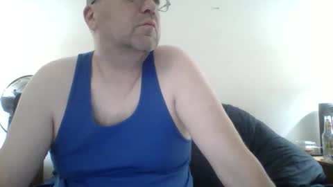 Lonely Man online show from May 1, 11:02 am