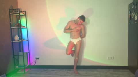 long_play online show from May 19, 8:26 pm