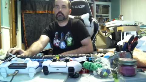 longandcut99 online show from July 13, 4:09 pm