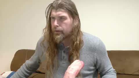 longhairedfreak1921 online show from April 30, 10:14 pm