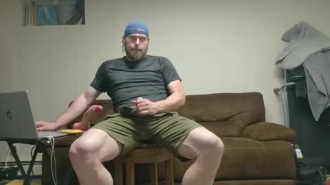 longhairedfreak1921 online show from May 28, 7:45 pm