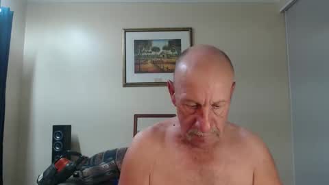 Lovesblackazz online show from May 5, 11:23 am