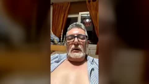 LovetoLick online show from July 14, 2:05 am