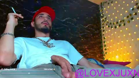 lovexjuxn77 online show from June 10, 10:10 pm