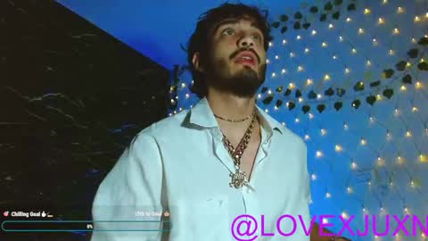 lovexjuxn77 online show from May 12, 12:52 am
