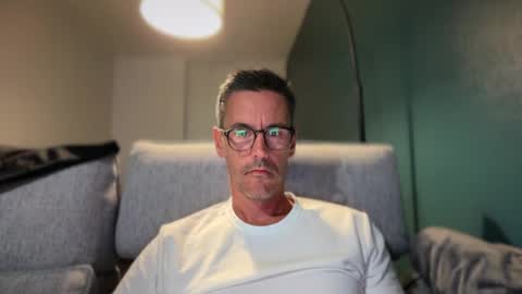lowbibi online show from July 8, 5:28 pm