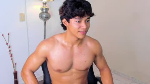 luca_mashle online show from June 5, 2:49 am