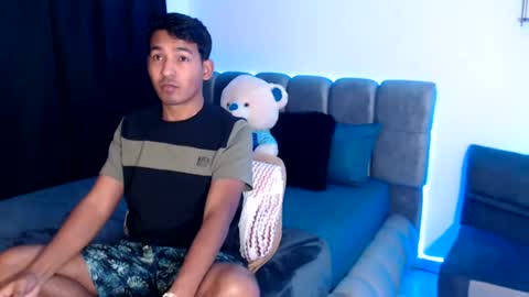 Luca Vegas online show from July 12, 1:51 am
