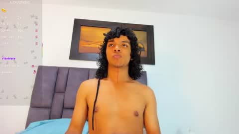 lucas_cruz1 online show from July 7, 3:17 am