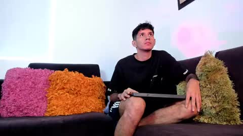 lucas_dream online show from May 3, 12:41 pm
