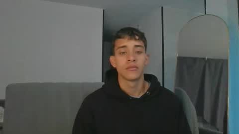 Lucas online show from May 5, 2:13 am