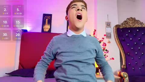 Lucas lovee online show from April 25, 1:41 pm