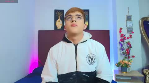 Lucas lovee online show from July 1, 1:12 pm