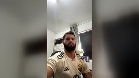 lucas_wolfx online show from April 28, 11:48 am