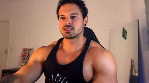 lucasfit24 online show from July 25, 2:41 am