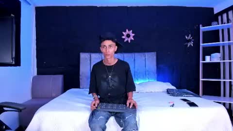 Lucas online show from July 21, 5:09 am