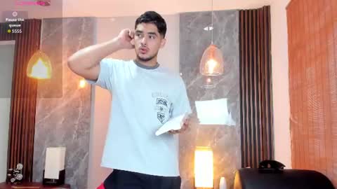 Luciano online show from June 15, 12:08 pm
