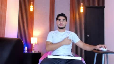Luciano online show from July 13, 12:51 pm