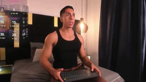 Lucio online show from May 19, 12:11 pm