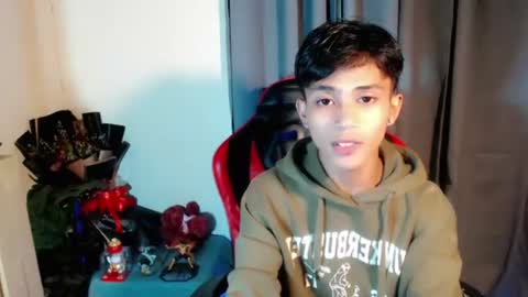 luda_69 online show from August 3, 2:01 pm