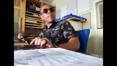 luisgspotdetector online show from October 15, 5:09 pm