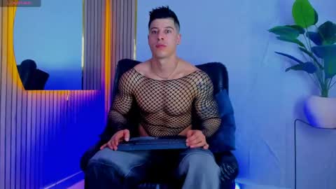 Lukas Green online show from May 23, 8:47 pm