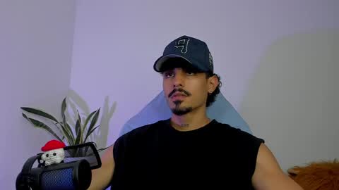 Luke Taylor online show from May 8, 2:17 pm