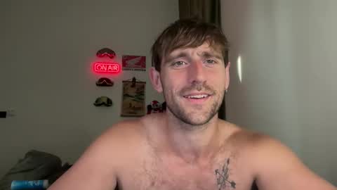 MR. Luke Gunn online show from May 3, 11:39 pm