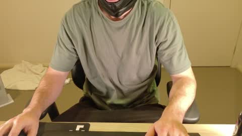 lxgxnd99 online show from May 22, 2:00 pm