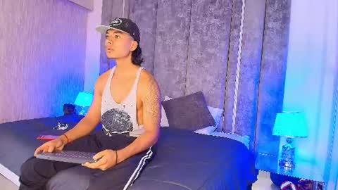Lycan online show from June 14, 11:56 am